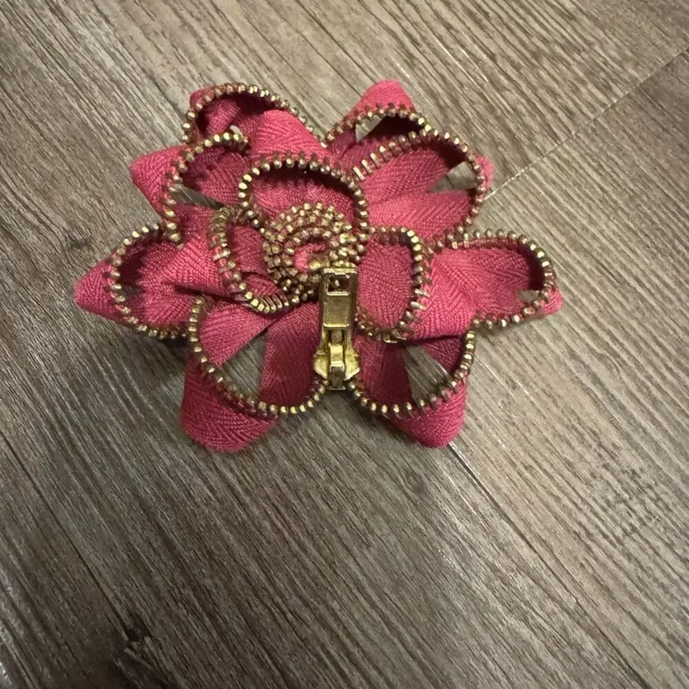 Kate Cusacko brooch